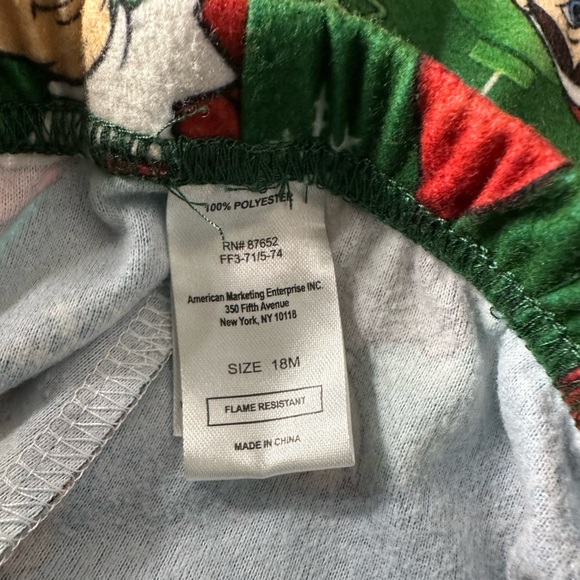 Elf On The Shelf Toddler Pajama Set - Picture 6 of 6